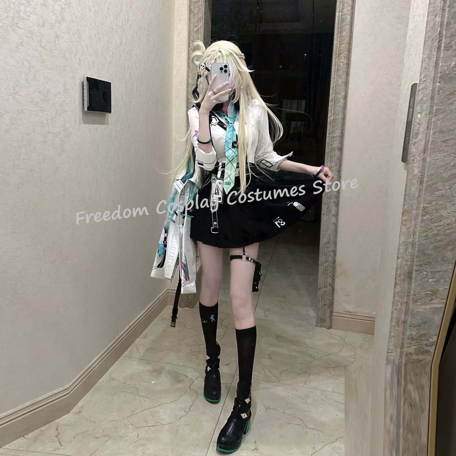 Costume de Cosplay Lynae Wuthe - Party Games School avis et prix